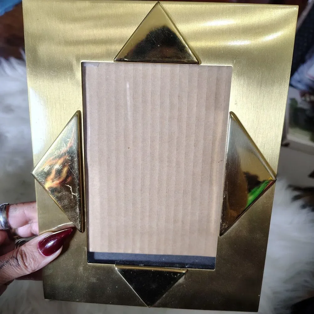 VTG Gold Tone Metal Pictures Frame Geometric Triangle Accent Border